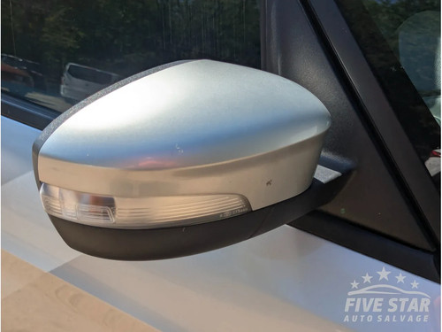 Ford max front door electric - front,