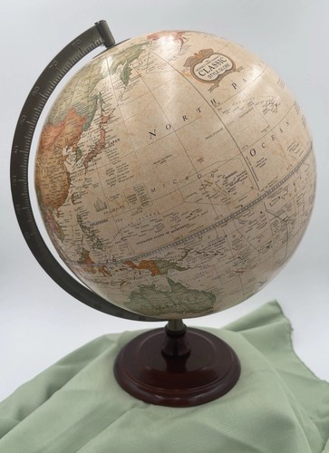 Globe world classic desktop - globe,