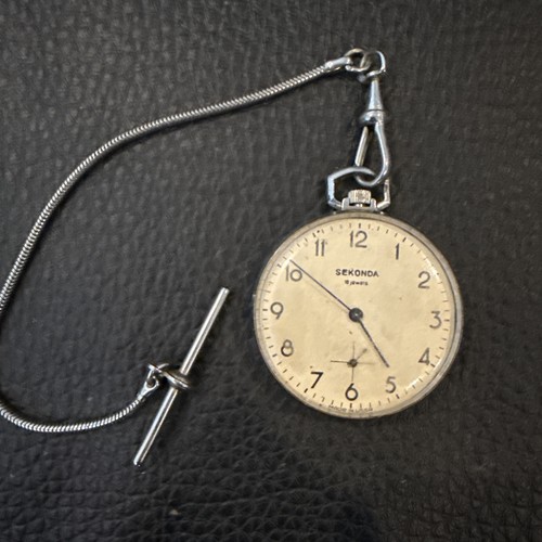 Sekonda men pocket watch - men's, 18