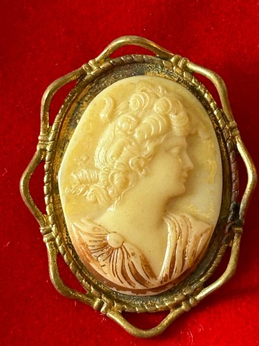 Art deco cameo brooch 1920 - art, 1920's