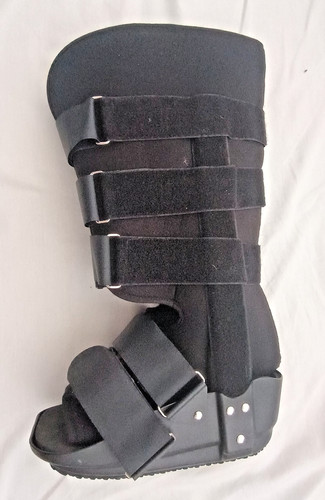Orthopaedic walking boot - walking,
