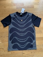Nike Tuned Men T-Shirts