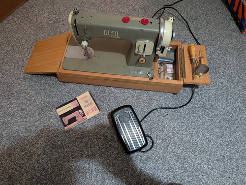 Alfa royale sewing machine - royale,
