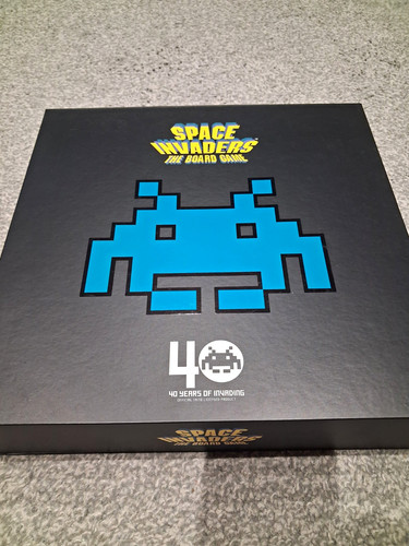 Space invaders the - board, game