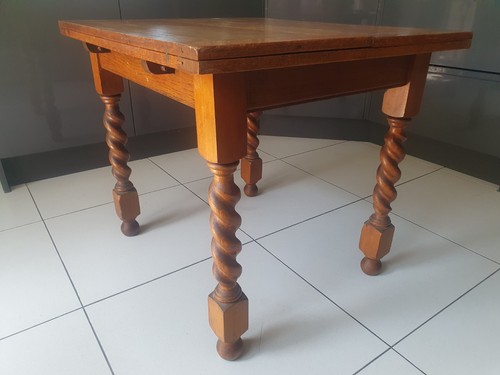 Stunning solid oak dining - stunning,
