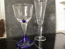 2x Extra Large Glasses 10 Inches 250ml Champagne Flute And Wine Glass