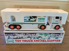 RARE VINTAGE Hess 2006 Truck &
