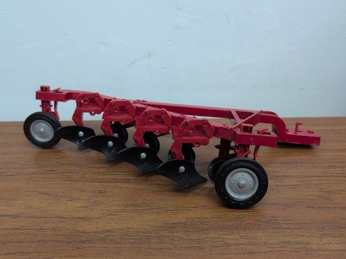 Ertl farm toy 4 bottom - toy,