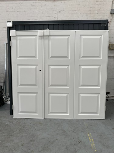 Side hinged garage door - side,