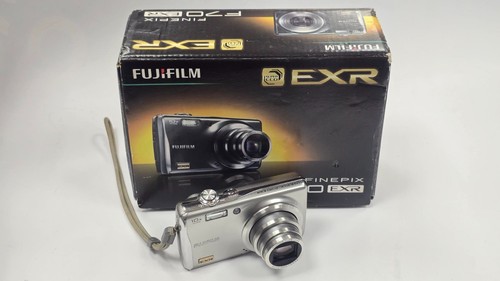 Fujifilm finepix f70 exr - f70,