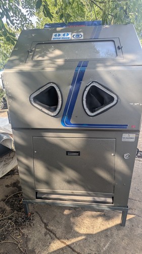 Guyson cabinet sand - ,