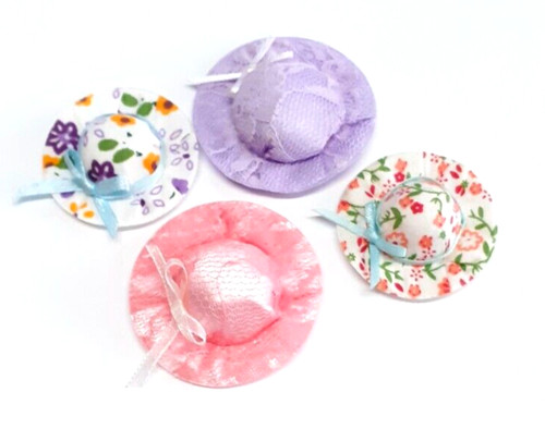 Dolls house 12th - dolls, hats