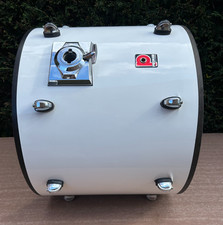 PREMIER APK 20''X 16'' Bass