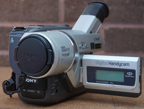 Sony dcr trv320e digital - digital, 8