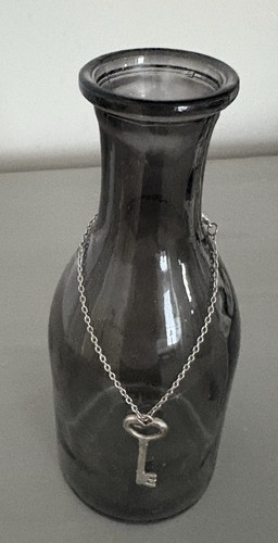 Smoked gray vase - 9",