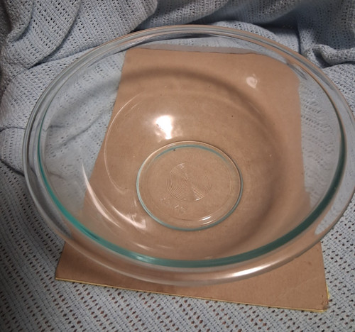 Pyrex blue tint glass mixing - blue,