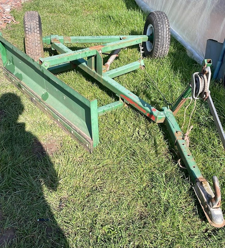 Animal feed pusher grader - feed,