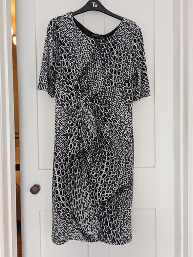 Ladies dress connected - dress.,