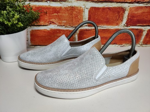 Bnib womens ugg - bnib,