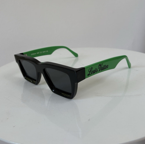 Louis vuitton pop - louis,