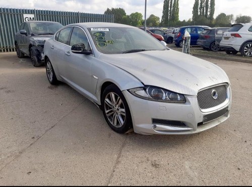 2013 jaguar luxury 2 - luxury, 2.2