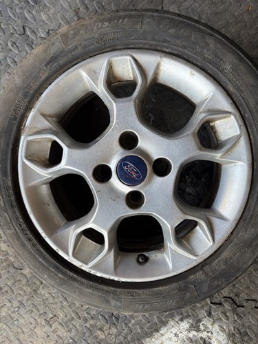 Ford fiesta zetec - mk7, 15"
