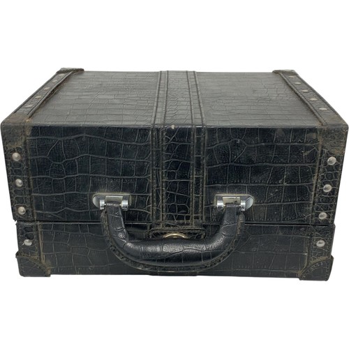 Vintage black crocodile - black,