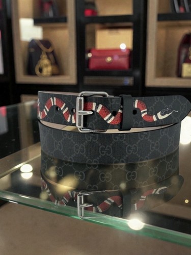 600 auth gucci monogram - $600,