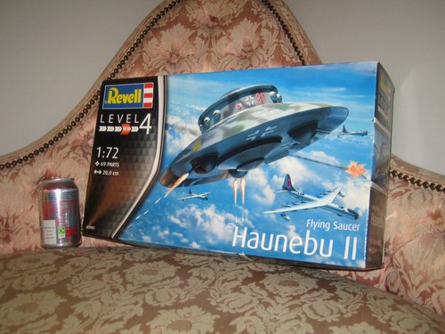 Revell 03903 flying - 1:72,