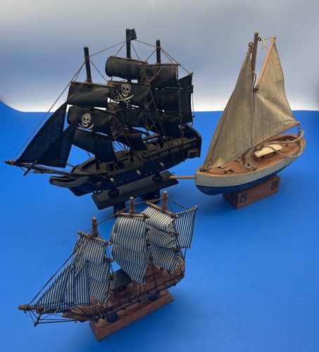 Black pearl hms bounty - hms,