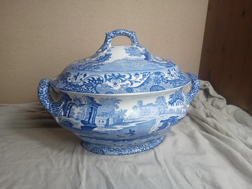 Display only antique spode - only,