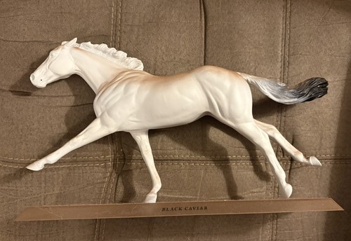 Breyer traditional horse black - breyer,
