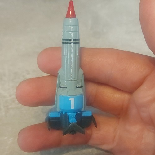 Thunderbirds thunderbird - thunderbirds,