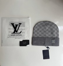 Louis Vuitton – Néo Petit Damier Beanie Grey