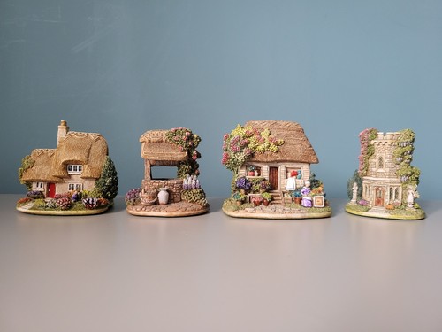 Lilliput lane cottages - lilliput, set