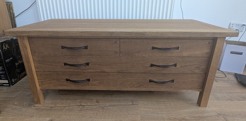 Laura ashley oak - laura, milton