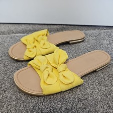 PRIMARK YELLOW BOW DETAIL FLAT SLIP ON WIDE FIT SANDALS SHOES UK 6 E U39