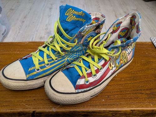 Ladies converse comics - x, dc