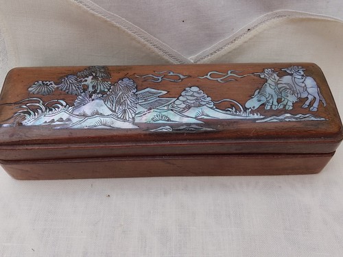 Vintage wooden brush pencil - wooden,