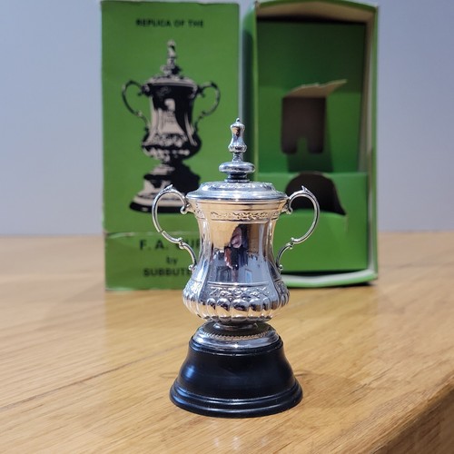 Subbuteo set 128 cup mint - subbuteo, fa