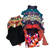 10x Women's Dresses & Skirts