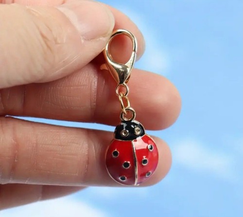 Ladybird bug zipper - /,