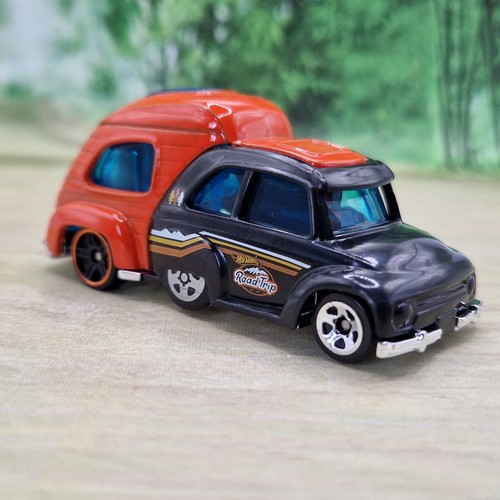 Hot wheels campervan - wheels,