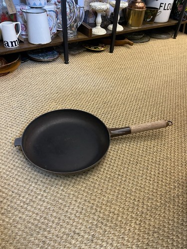 Creuset cast iron brown - le,