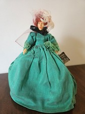 PEGGY NISBET - VIVIEN LEIGH AS SCARLETT O'HARA IN "GONE   WITH THE WIND" (P751)