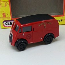 CLASSIX  MORRIS J Van Royal Mail  EM76612  1.76 OO GAUGE