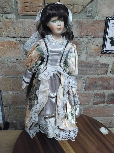 Genuine haunted doll zinnia - haunted,