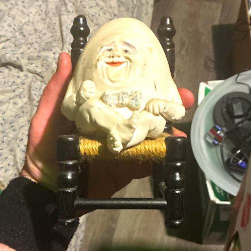 Humpty dumpty egg resin - dumpty,