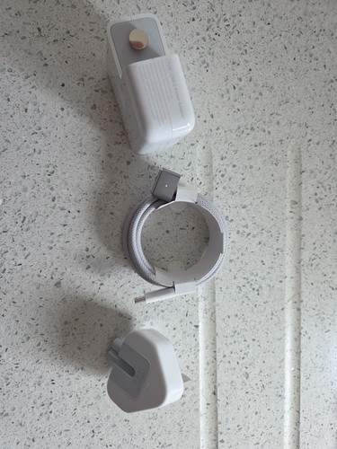 New genuine apple usb - new,