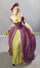 VINTAGE GOEBEL LADY FIGURINE